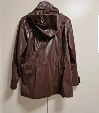 Chaqueta Zara impermeable Talla S