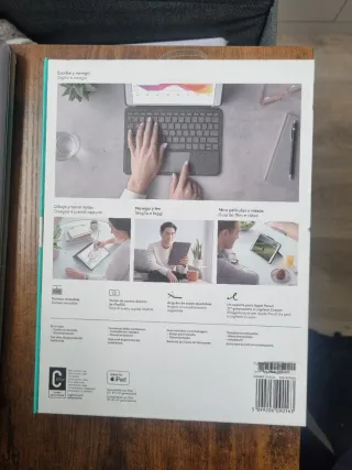 Teclado Logitech Combo Touch iPad 7/8/9 Gen