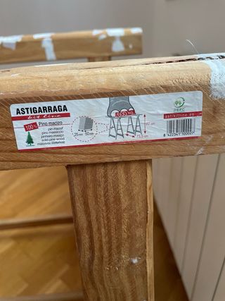 Caballetes de madera plegables