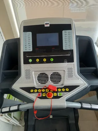 Cinta de correr BH Fitness