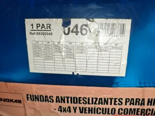 Cadenas para nieve metálicas y de lona.
