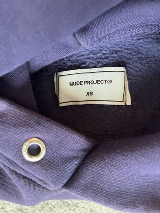 Sudadera Nude Project