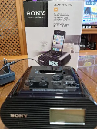 Radio Reloj Sony iPod & iPhone Negro