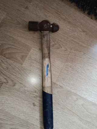 Maceta y cortafríos