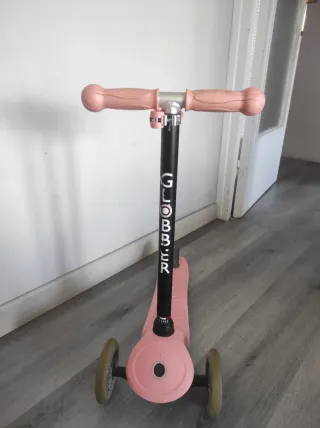 Patinete infantil Globber rosa