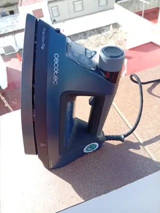 Plancha de vapor Cecotec PrecisionTip