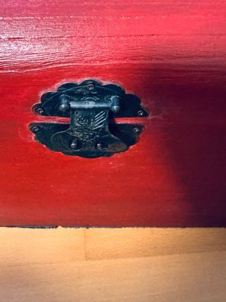 Baúl decorado estilo tribal