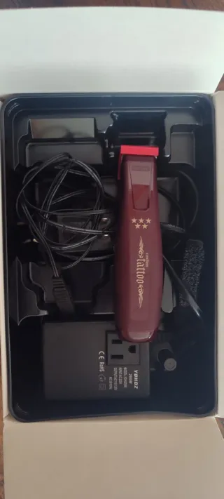 Máquina Wahl Tattoo Cordless Roja