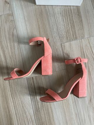 Sandali scamosciati color albicocca