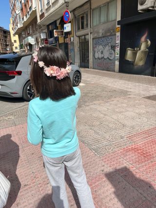 Corona de flores comunión beige y rosa