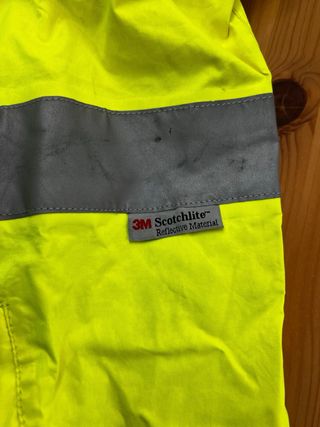 Traje de agua moto fluorescente