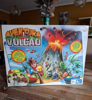 Juego Aventura en el Volcán