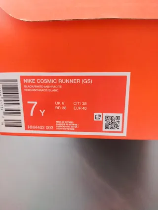 Zapatillas Nike Running Negras y Blancas