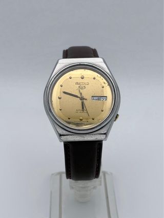 Seiko 5 Automático Vintage Día/Fecha Árabe