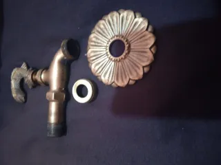 Grifo de jardín, pez bronce, nuevo sin uso