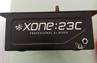 Allen & Heath Xone:23C Mezclador DJ