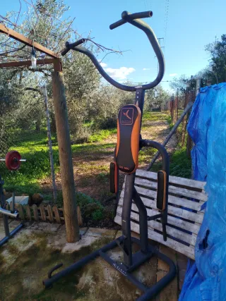 Máquina de ejercicios multifunción