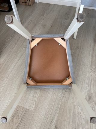 Sillas de comedor grises (2 unidades)