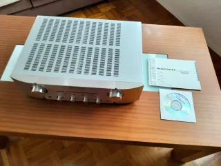 Amplificador Marantz Integrado Plata