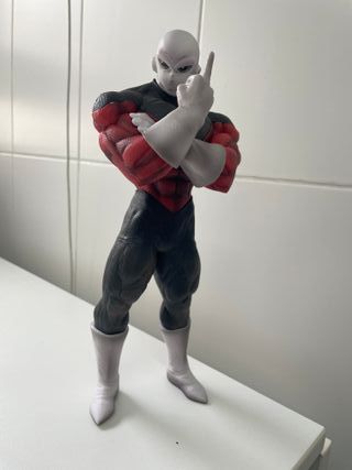 Figura Jiren Grande