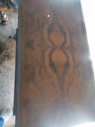 Arcón de madera antiguo