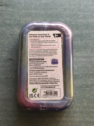 Lata Umbreon Prismatic Evolution +Carta promocinal