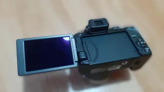 Panasonic Lumix FZ100 24x Zoom