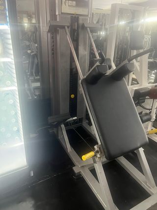 Máquina de gimnasio para piernas