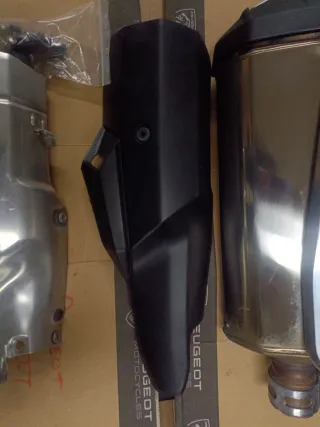 Silencioso y Accesorios Honda Africa Twin 2017