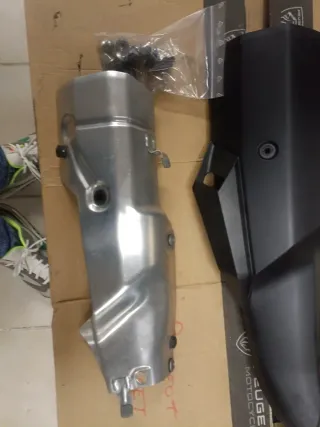 Silencioso y Accesorios Honda Africa Twin 2017