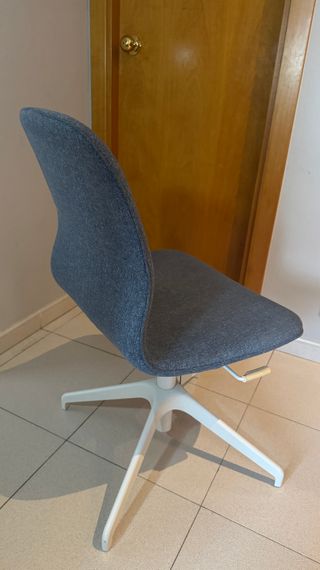 Silla Ikea LÅNGFJÄLL gris