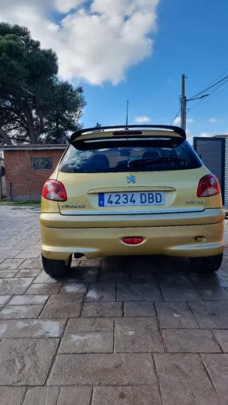 Peugeot 206 2004