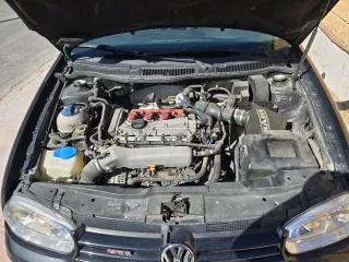 Volkswagen Golf 2000