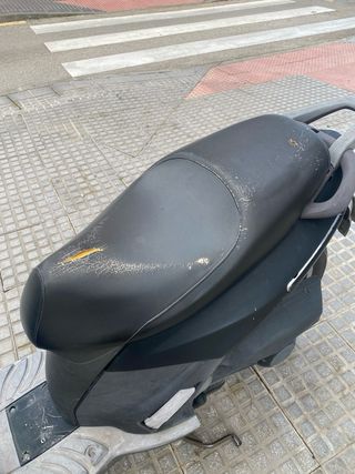 Aprilia Sportcity 200cc Scooter