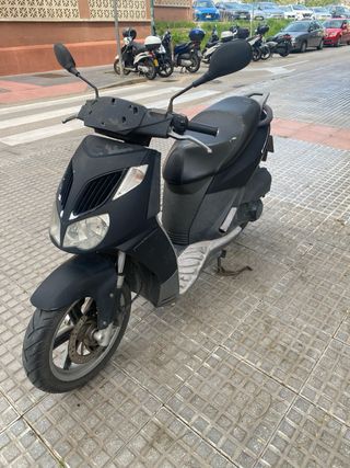 Aprilia Sportcity 200cc Scooter