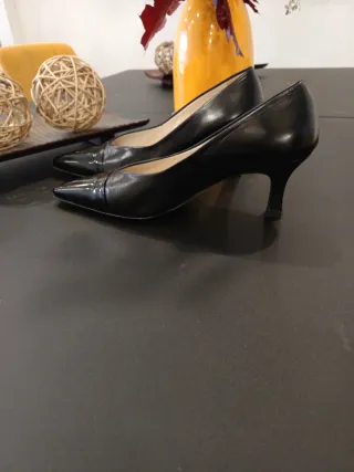 Zapatos de tacón negros