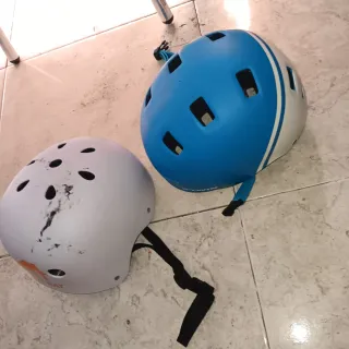 2 Cascos Bici/Patinete Talla M