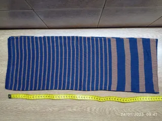 Set di accessori per bambini: cappelli, sciarpe e cinture