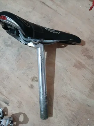 Sella e canotto bici Italia