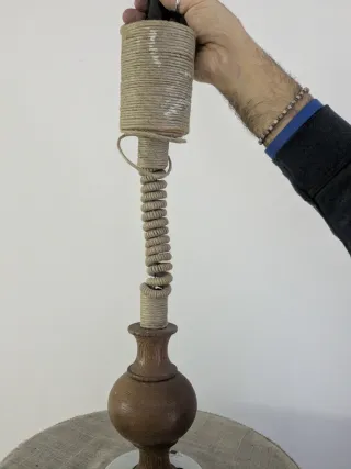 Lampadario in tessuto e legno