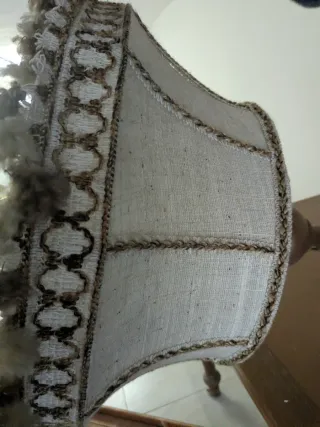 Lampadario in tessuto e legno