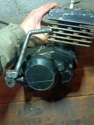 Motor Suzuki DR Big 50