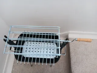 Barbacoa de hierro fundido sin estrenar