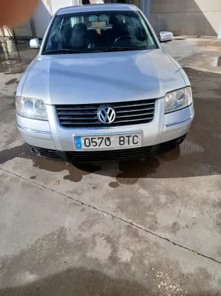 Volkswagen Passat 2003