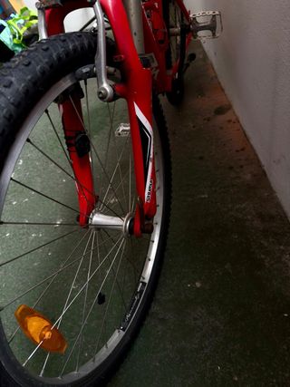 Bicicleta Specialized Hotrock Roja
