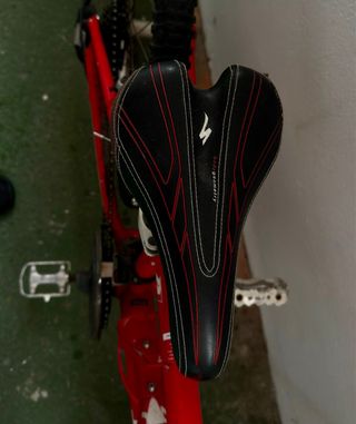 Bicicleta Specialized Hotrock Roja