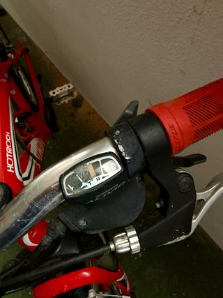 Bicicleta Specialized Hotrock Roja