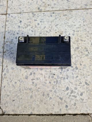 BATERIA NUEVA SUZUKI LTZ 400