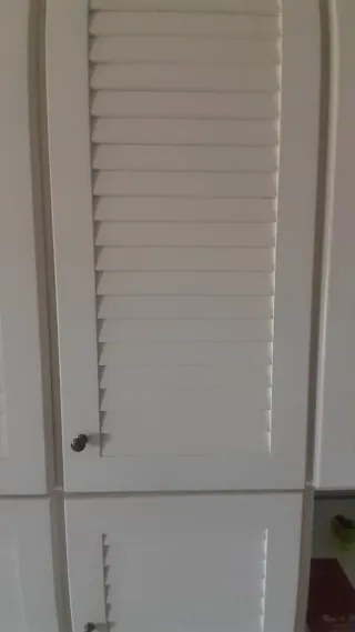 Armadio bianco stile nautico