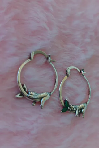 Pendientes Aro Plata Perezosos con Piedras Verdes